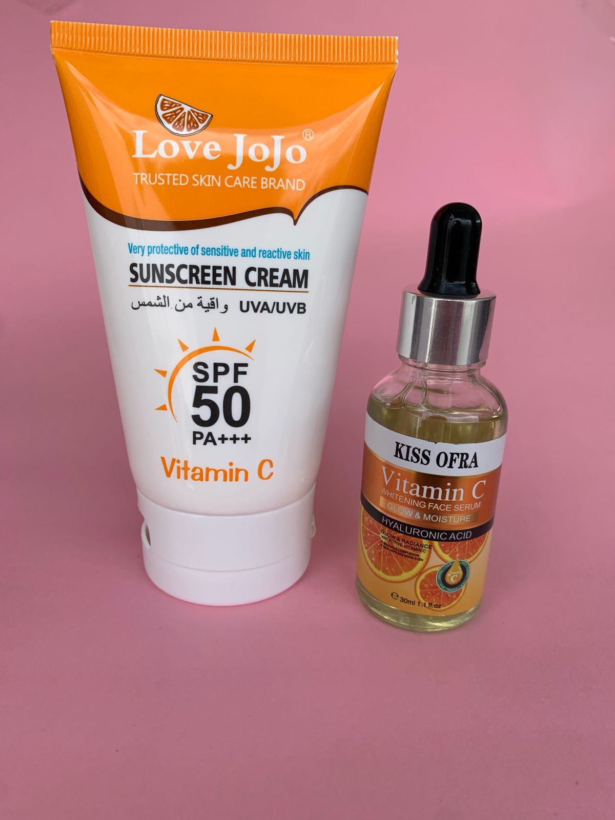 Serum rejuvenecedor y anti manchas + protector solar gratis
